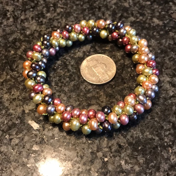 All things fall  pearl bracelet - Picture 7 of 8
